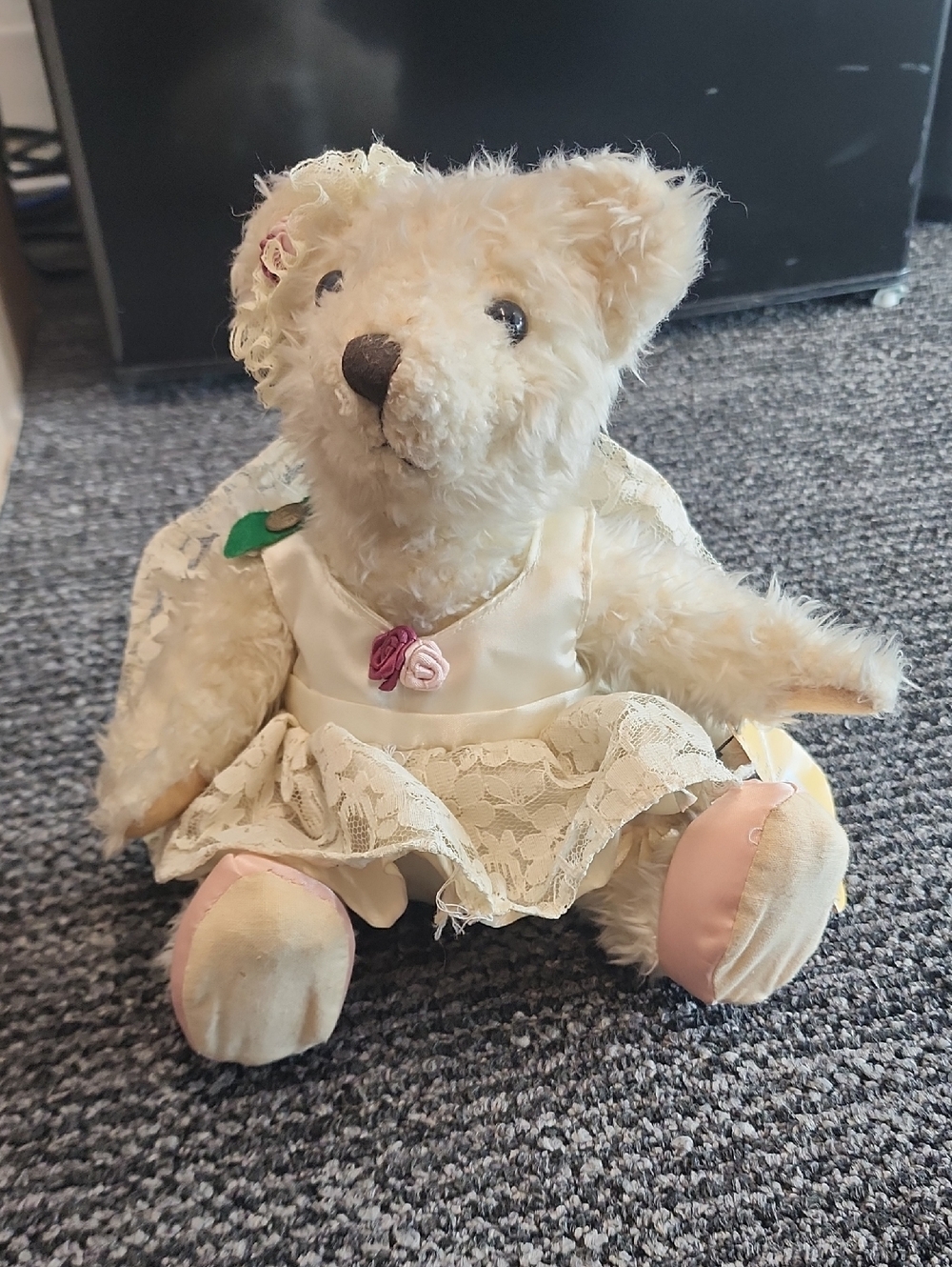 Pickford Bear, Bianca, Bear Of Love The Brass Button Collectables